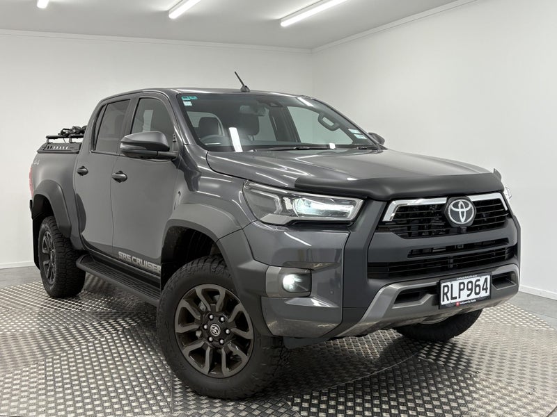 2025 Toyota Hilux SR5 Cruiser 2.8TD 4WD DC image 1