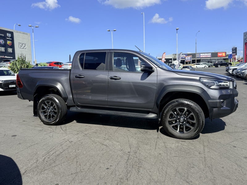 2025 Toyota Hilux SR5 CRUISER TD DC 2. 4WD image 5