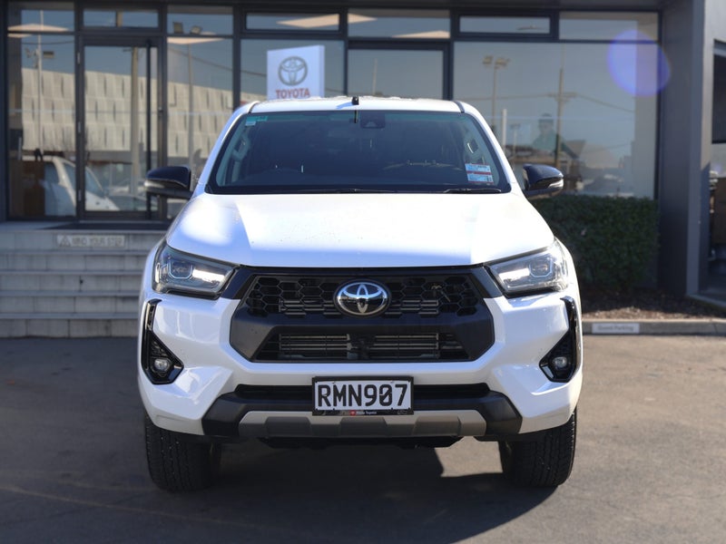 2025 Toyota Hilux SR5 Diesel Hybrid 4WD/4X4, Auto image 2
