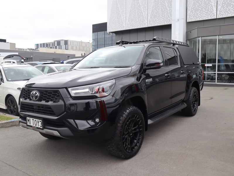 2025 Toyota Hilux Sr5 Td Dc 2.8Dmht image 2