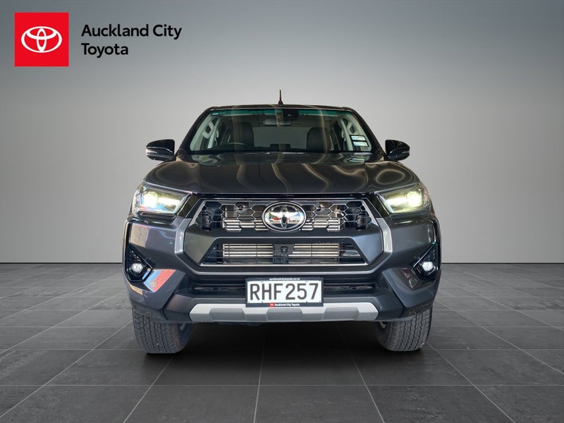 2025 Toyota Hilux Sr5 Td Dc 2.8Dt image 2