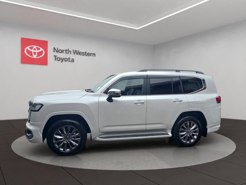 2025 Toyota Land Cruiser 300 3.5P ZX 4WD 5 Dr S... image 4