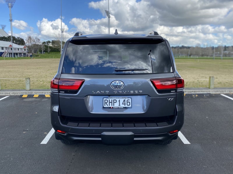 2025 Toyota Land Cruiser 300 VX 3.3L V6 Twin Tu... image 5