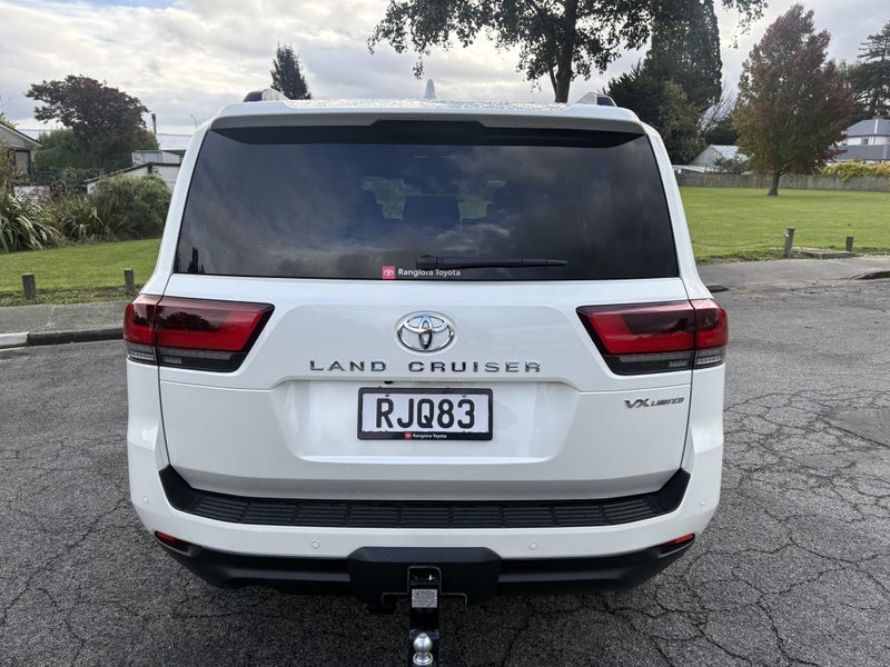 2025 Toyota Land Cruiser 300 VX Limited 3.3DT 1... image 4
