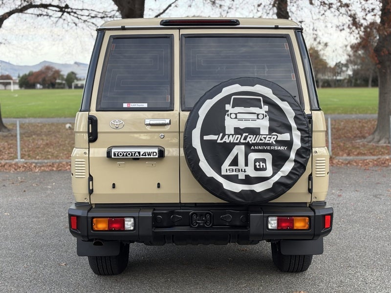 2025 Toyota Land Cruiser 70 2.8D AX 4WD image 4
