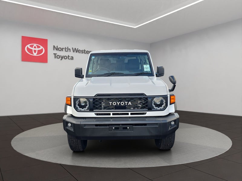 2025 Toyota Land Cruiser 70 2.8L Diesel Turbo 4... image 2