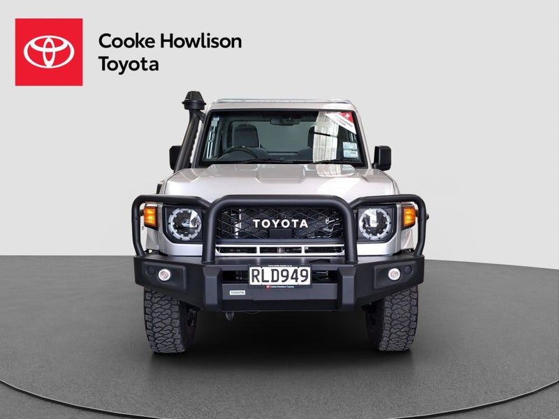 2025 Toyota Land Cruiser 70 LT 2.8DT image 2