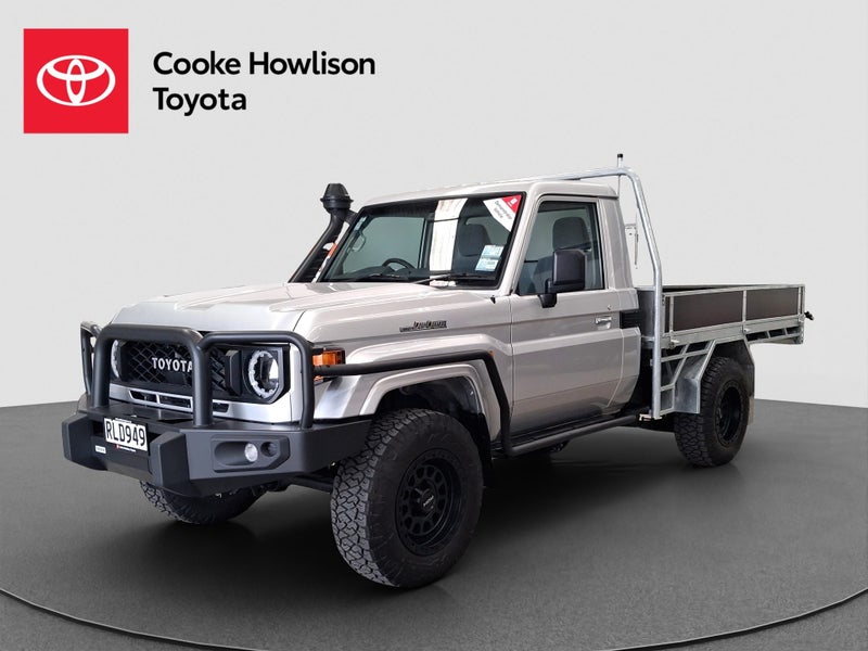 2025 Toyota Land Cruiser 70 LT 2.8DT image 3