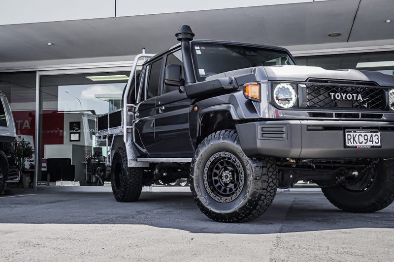 2025 Toyota Land Cruiser 70 LT 2.8DT 6AT 4WD DC... image 4