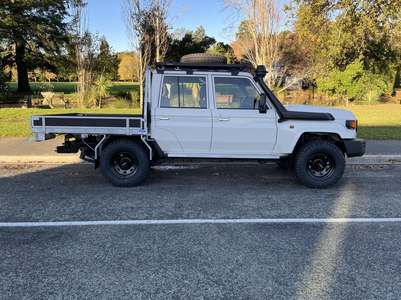 2025 Toyota Land Cruiser 70 LT 2.8DT 6AT 4WD DC... image 2
