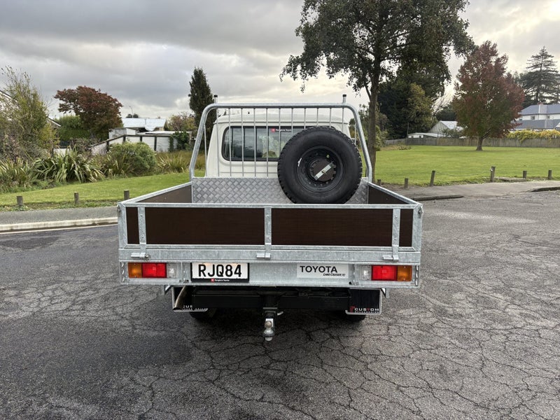 2025 Toyota Land Cruiser 70 LT 2.8DT 6AT 4WD DC... image 4