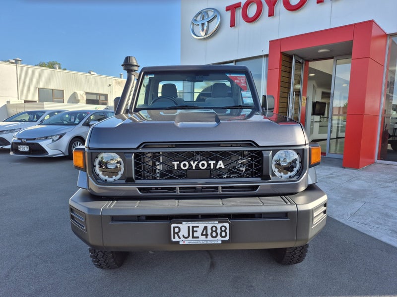 2025 Toyota Land Cruiser 70 LT 2.8DT 6AT 4WD Si... image 2
