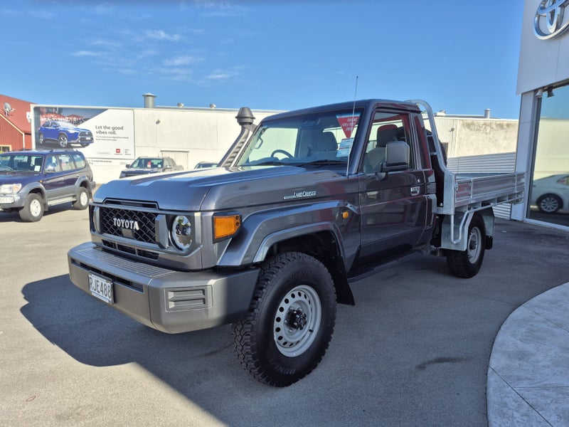2025 Toyota Land Cruiser 70 LT 2.8DT 6AT 4WD Si... image 3