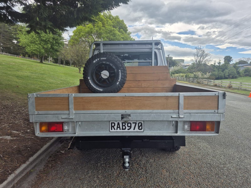 2025 Toyota Land Cruiser 70 LX 2.8DT 6AT 4WD DC... image 5