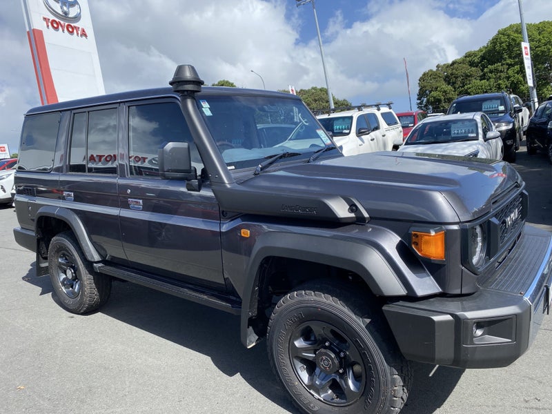 2025 Toyota Land Cruiser 70 LX 2.8DT 6AT 4WD WG... image 2
