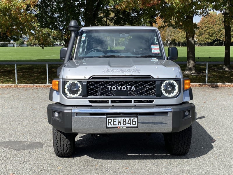 2025 Toyota Land Cruiser 70 LX 4.5DT 5MT 4WD DCC image 2