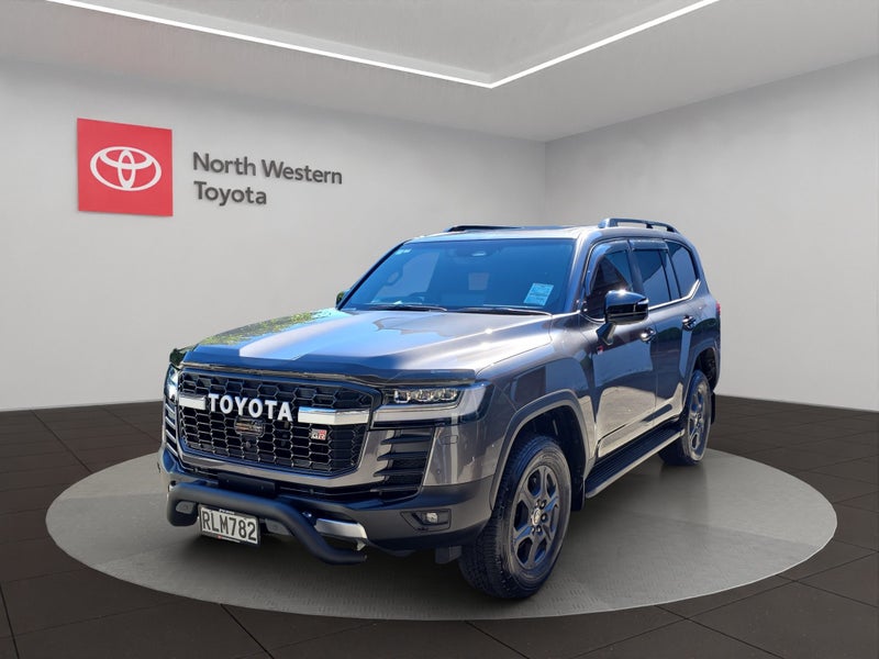 2025 Toyota Land Cruiser GR Sport 3.3L Diesel T... image 3
