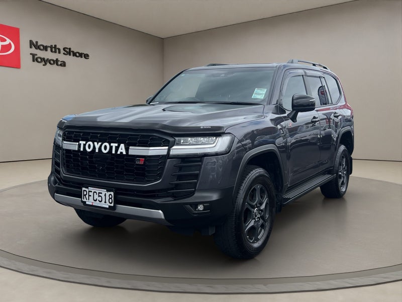 2025 Toyota Land Cruiser GR Sport 3.3L Diesel T... image 3