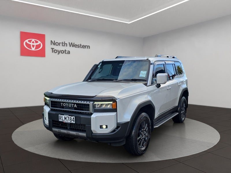 2025 Toyota Land Cruiser GXL 2.8L Diesel Turbo... image 3
