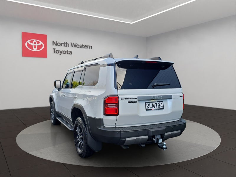 2025 Toyota Land Cruiser GXL 2.8L Diesel Turbo... image 5