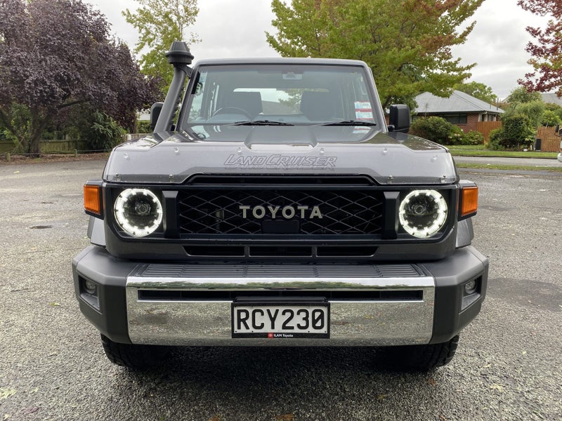 2025 Toyota Land Cruiser Lx 4.5Dt/4Wd/5Mt image 2