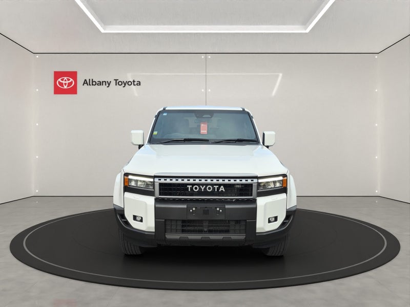 2025 Toyota Land Cruiser Prado 250 2.8D GX Plus... image 2