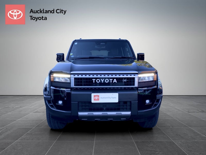 2025 Toyota Land Cruiser Prado 250 2.8D VX 5 Dr... image 2