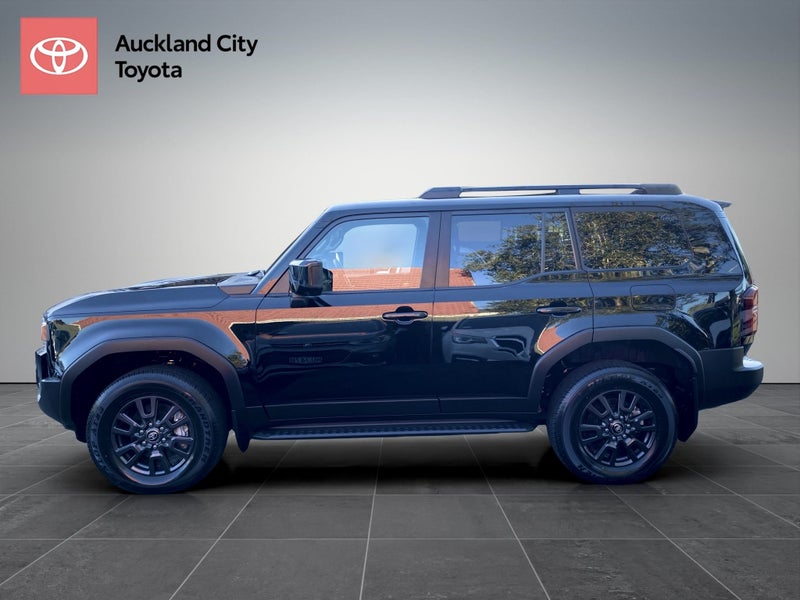 2025 Toyota Land Cruiser Prado 250 2.8D VX 5 Dr... image 4