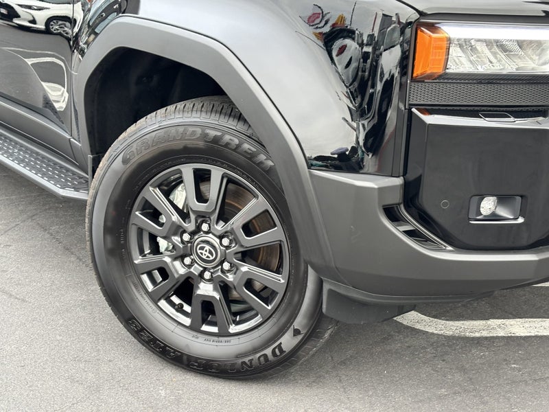 2025 Toyota Land Cruiser Prado 250 2.8D VX 5 Dr... image 5