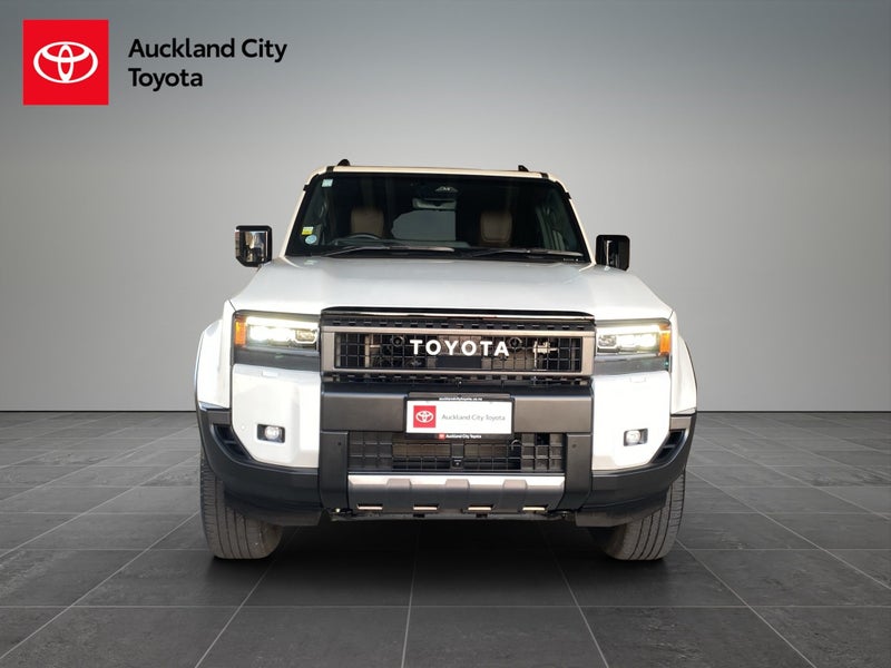 2025 Toyota Land Cruiser Prado 250 2.8D ZX AWD image 2