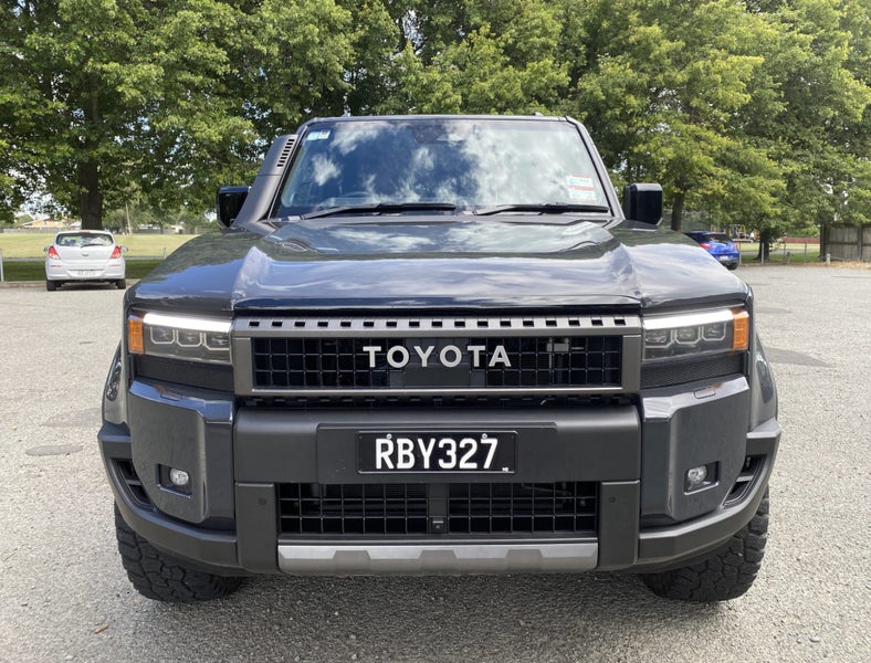 2025 Toyota Land Cruiser Prado ADV 2.8D Hybrid... image 2