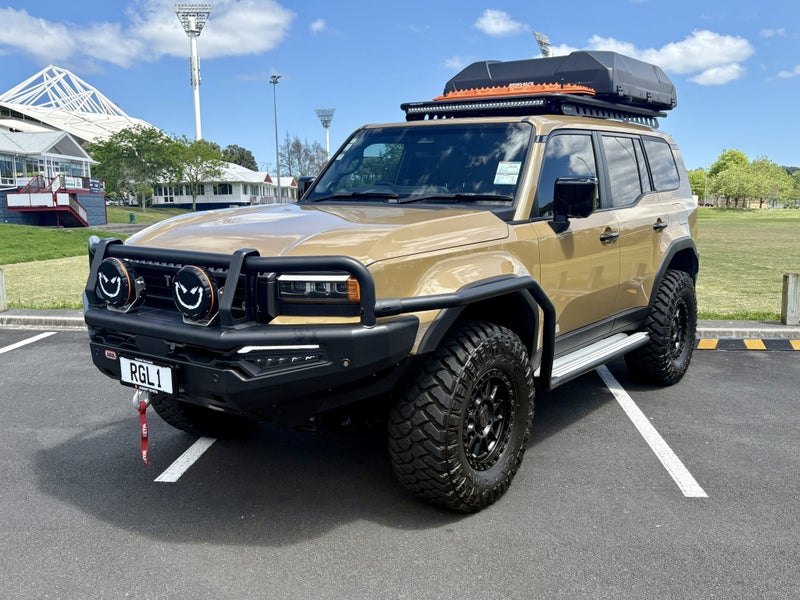 2025 Toyota Land Cruiser Prado ADV 4WD 2.8L Die... image 3