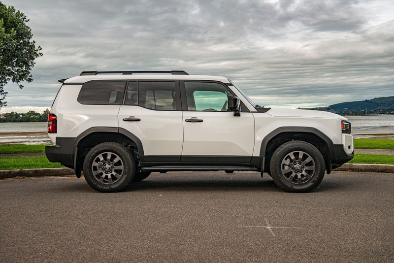 2025 Toyota Land Cruiser Prado Adventure image 3