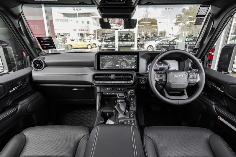 2025 Toyota Land Cruiser Prado Adventure 2.8D H... image 2