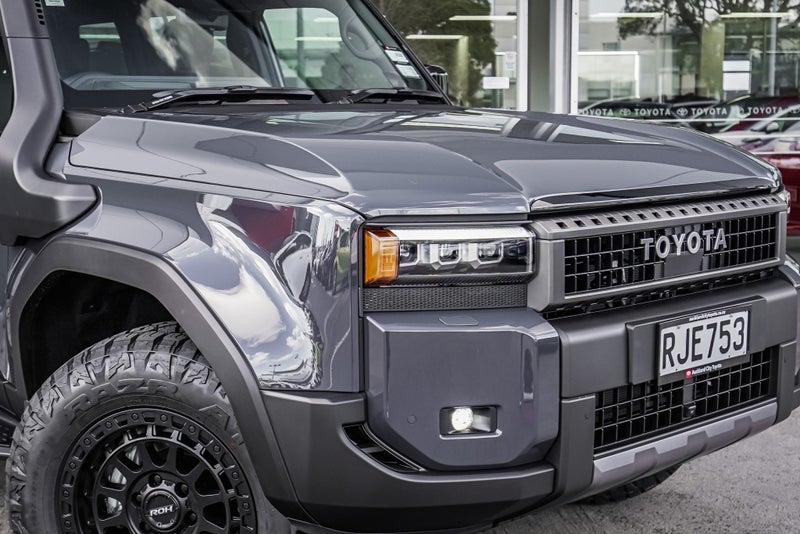 2025 Toyota Land Cruiser Prado Adventure 2.8D H... image 5