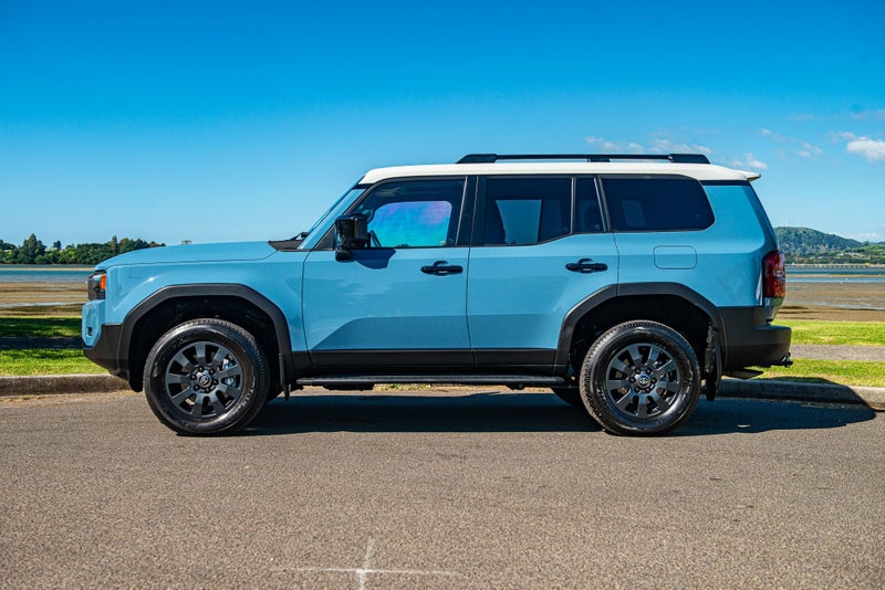 2025 Toyota Land Cruiser Prado Adventure 2.8D H... image 5