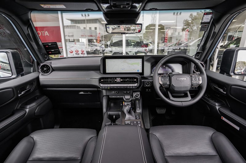 2025 Toyota Land Cruiser Prado Adventure 2.8D H... image 2