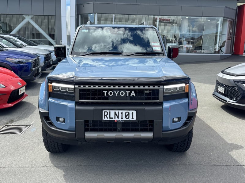 2025 Toyota Land Cruiser Prado Adventure 2.8Dmht image 2