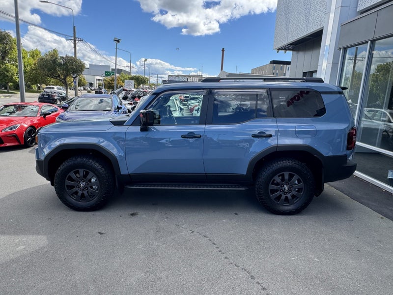 2025 Toyota Land Cruiser Prado Adventure 2.8Dmht image 4