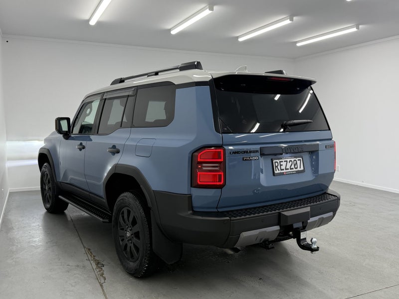 2025 Toyota Land Cruiser Prado Adventure 2.8Dmht image 2