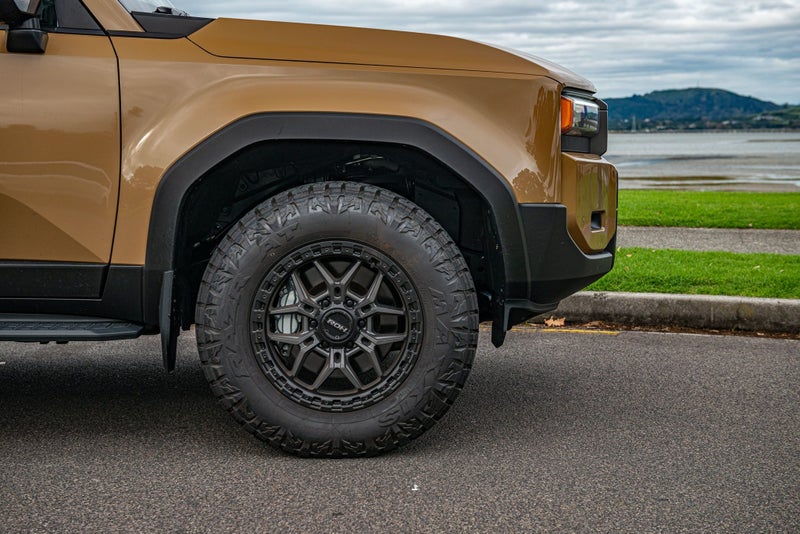 2025 Toyota Land Cruiser Prado Adventure image 5