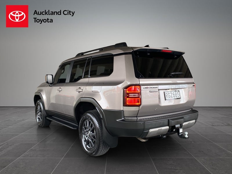 2025 Toyota Land Cruiser Prado GXL 2.8D MH 4WD 8AT image 5