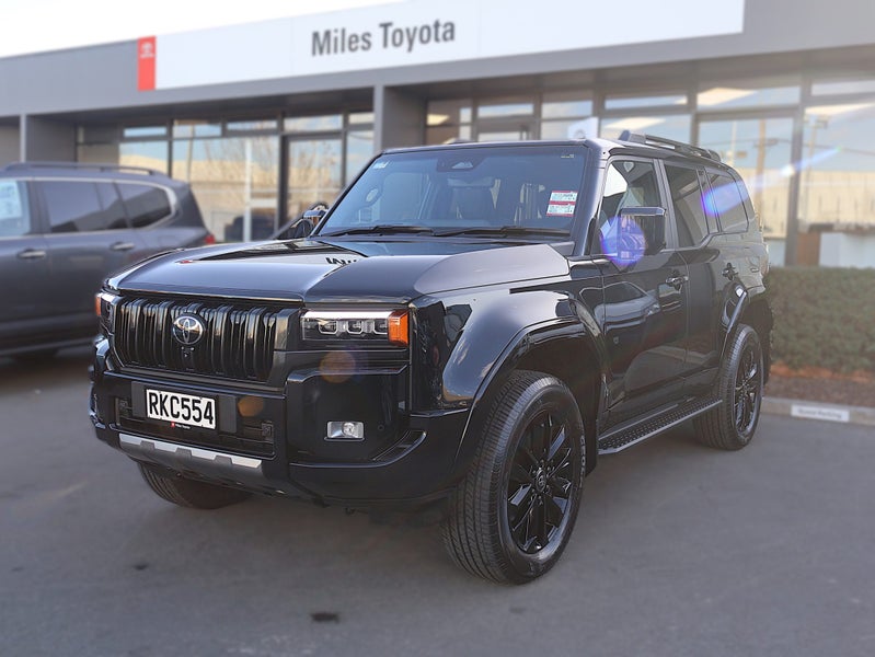 2025 Toyota Land Cruiser Prado VX LIMITED 4X4/4... image 3