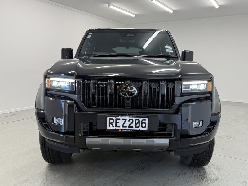 2025 Toyota Land Cruiser Prado VX LIMITED image 5