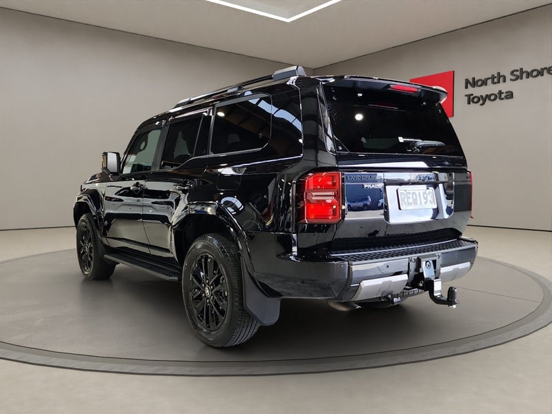 2025 Toyota Land Cruiser VX 2.8L Diesel Turbo H... image 5