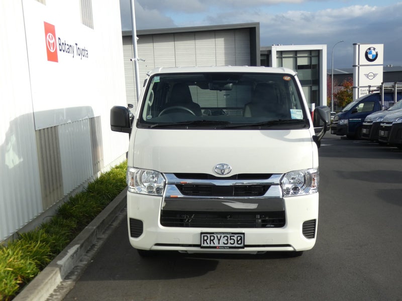 2025 Toyota Liteace Hiace image 3