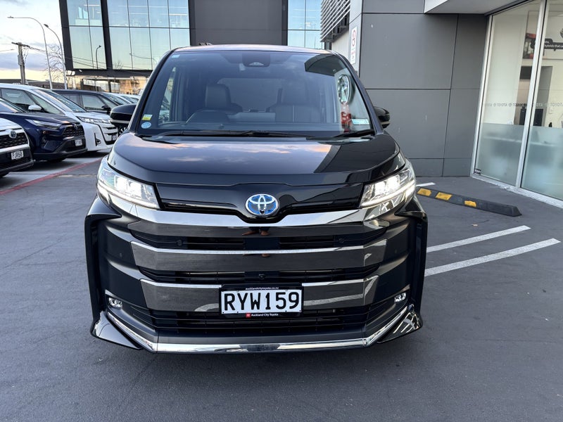 2025 Toyota Noah 1.8 Hybrid SZ 2WD Wagon 5 Dr C... image 4