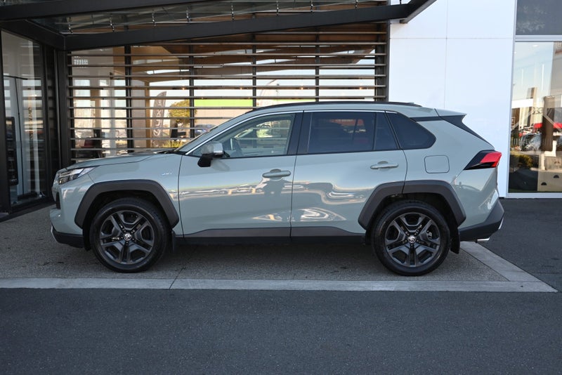 2025 Toyota RAV4 Adventure 2.5 Petrol Hybrid AW... image 3