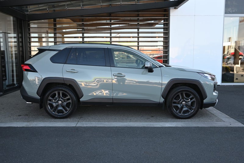 2025 Toyota RAV4 Adventure 2.5 Petrol Hybrid AW... image 5