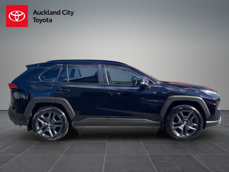 2025 Toyota RAV4 Adventure 2.5P HEV ECVT AWD SUV image 2